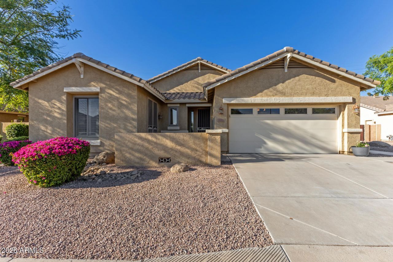 2102 E Yellowstone Place, Chandler, AZ 85249 Main Photo