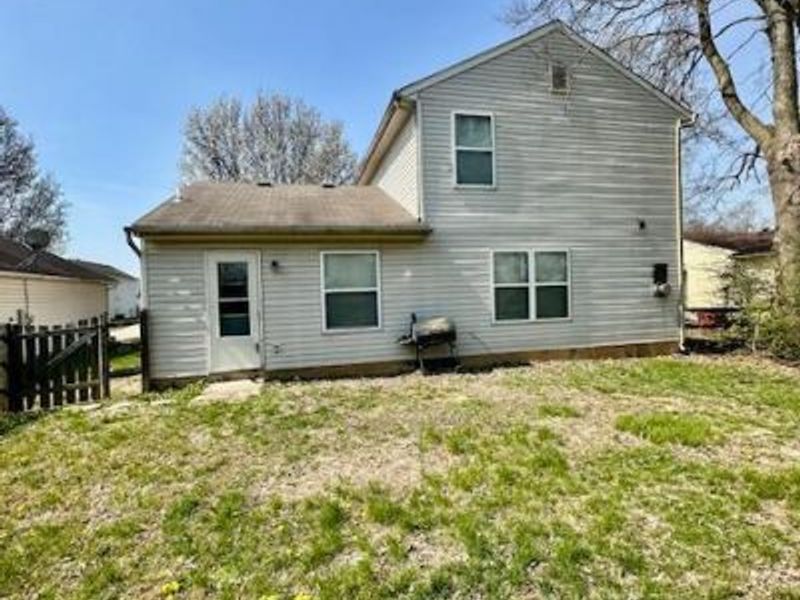 916 Charles Street, Trenton, OH 45067 Photo 2