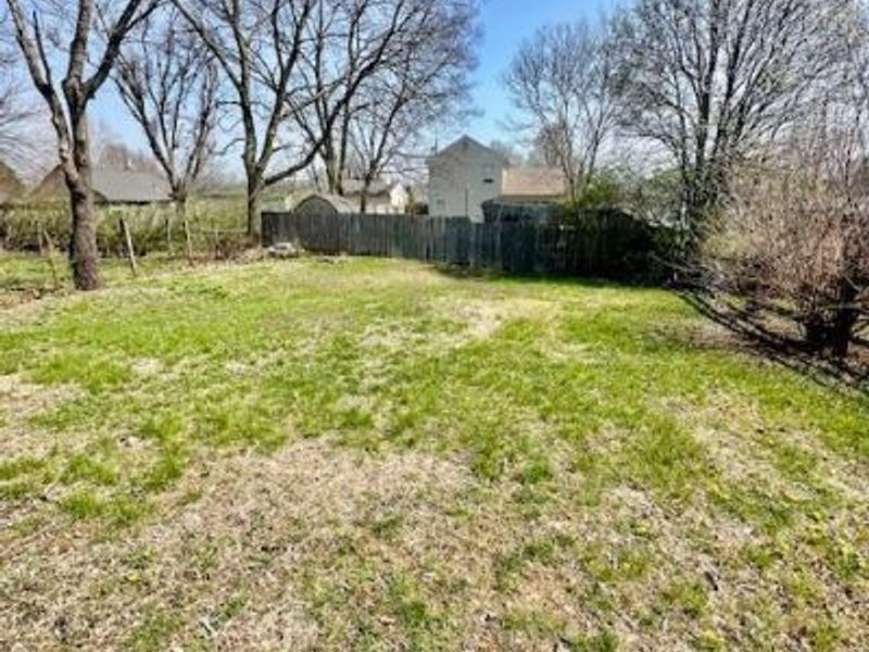 916 Charles Street, Trenton, OH 45067 Photo 3