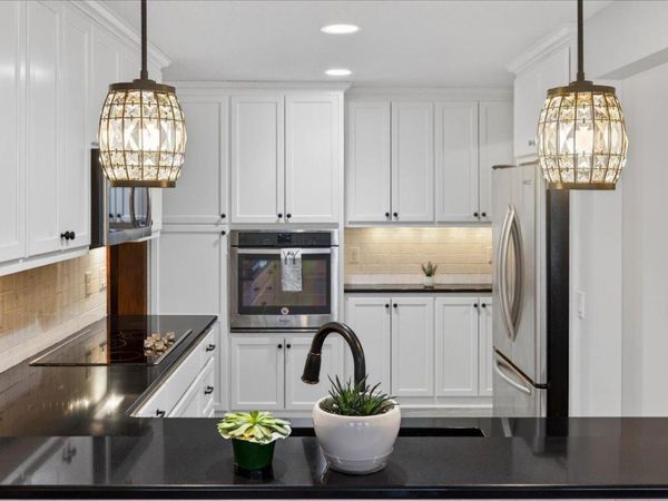 9550 Collegeview Road, Unit 218, Bloomington, MN 55437