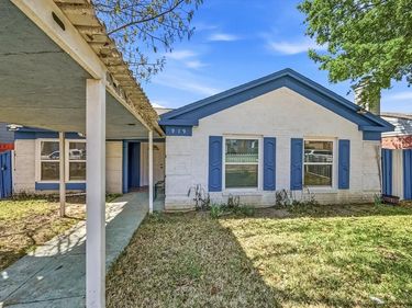 919 Brae Loch Drive, Dallas, TX 75217