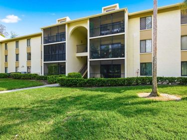 3134 LAKE PINE WAY , Unit H1, TARPON SPRINGS, FL 34688