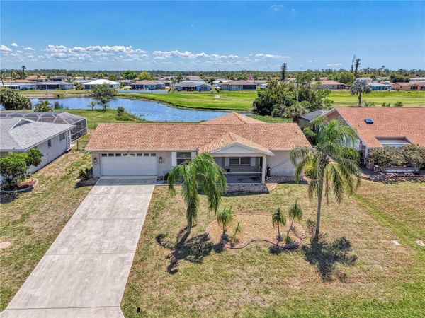 31 OAKLAND HILLS COURT, ROTONDA WEST, FL 33947