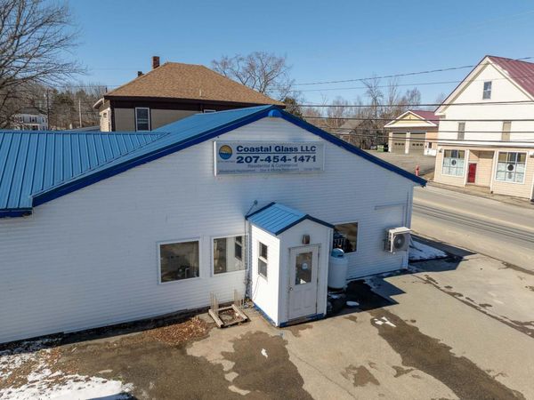 484 North Street , Calais, ME 04619