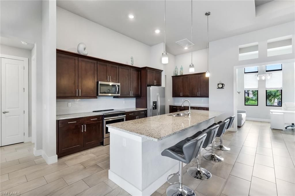 1833 SW 49th Ter , Cape Coral, FL 33914 Photo