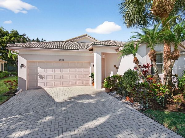 9692 Sandpiper Lane, West Palm Beach, FL 33411
