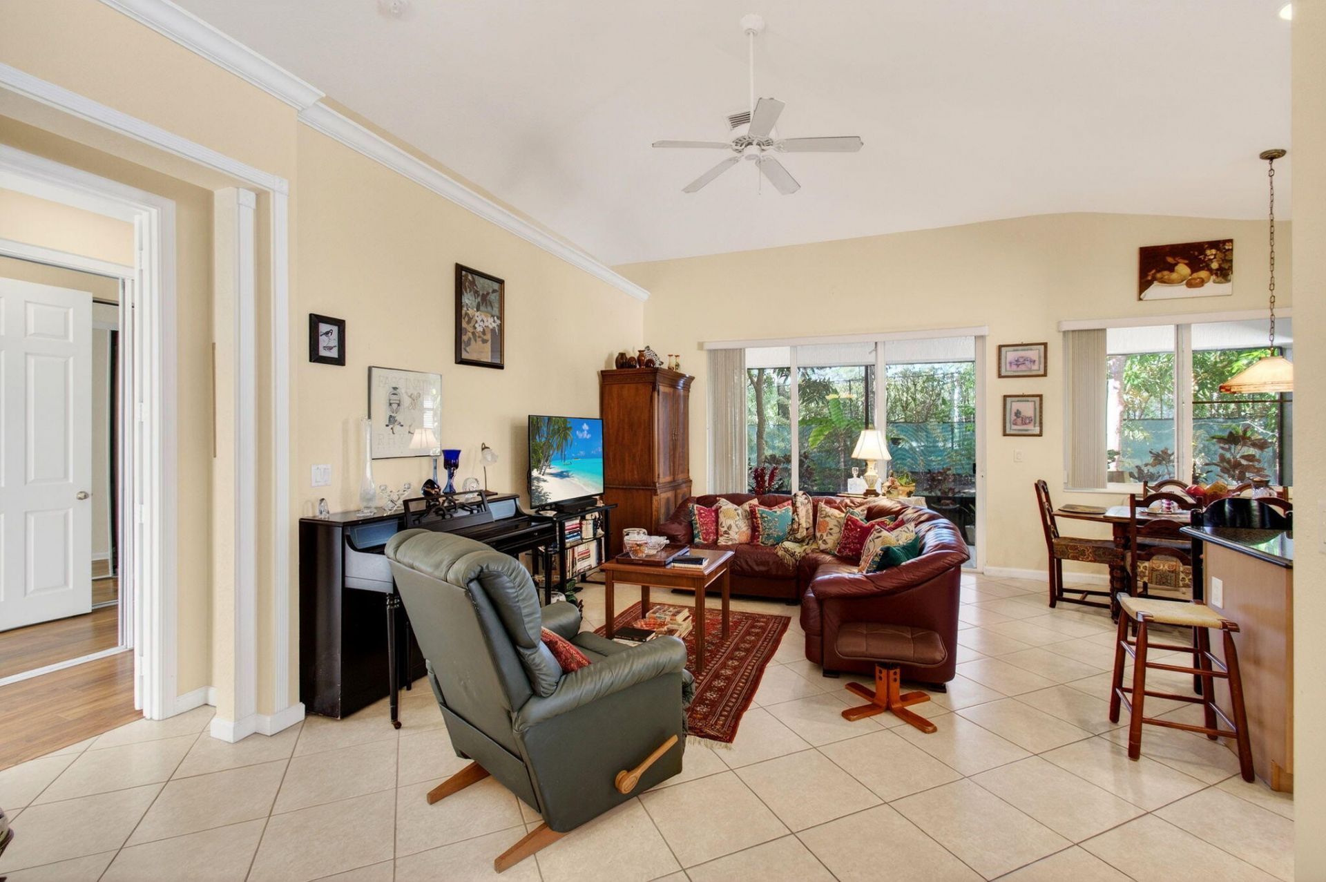 9692 Sandpiper Lane, West Palm Beach, FL 33411 Photo