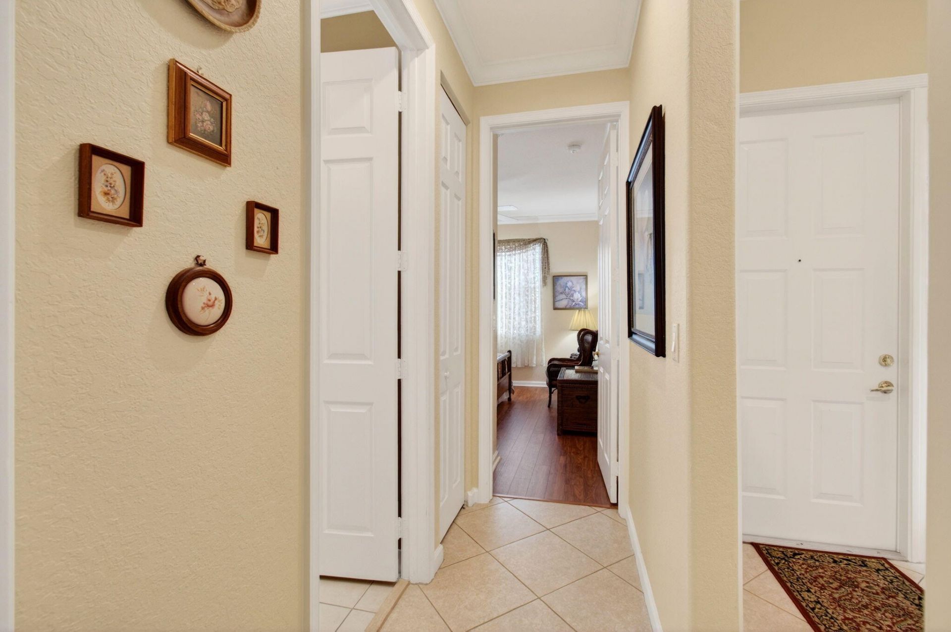 9692 Sandpiper Lane, West Palm Beach, FL 33411 Photo