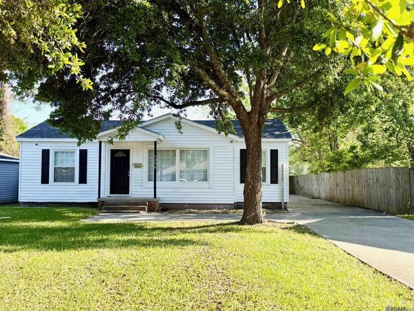4226 Sycamore St, Baton Rouge, LA 70815