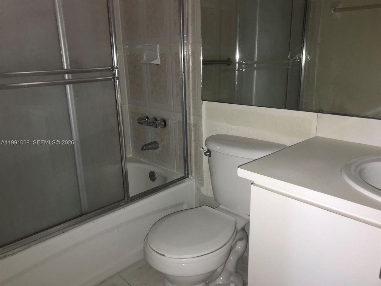 4550 NW 9th St , Unit 414E, Miami, FL 33126 Photo