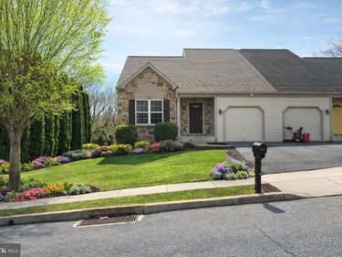 746 SEEM DRIVE, KUTZTOWN, PA 19530