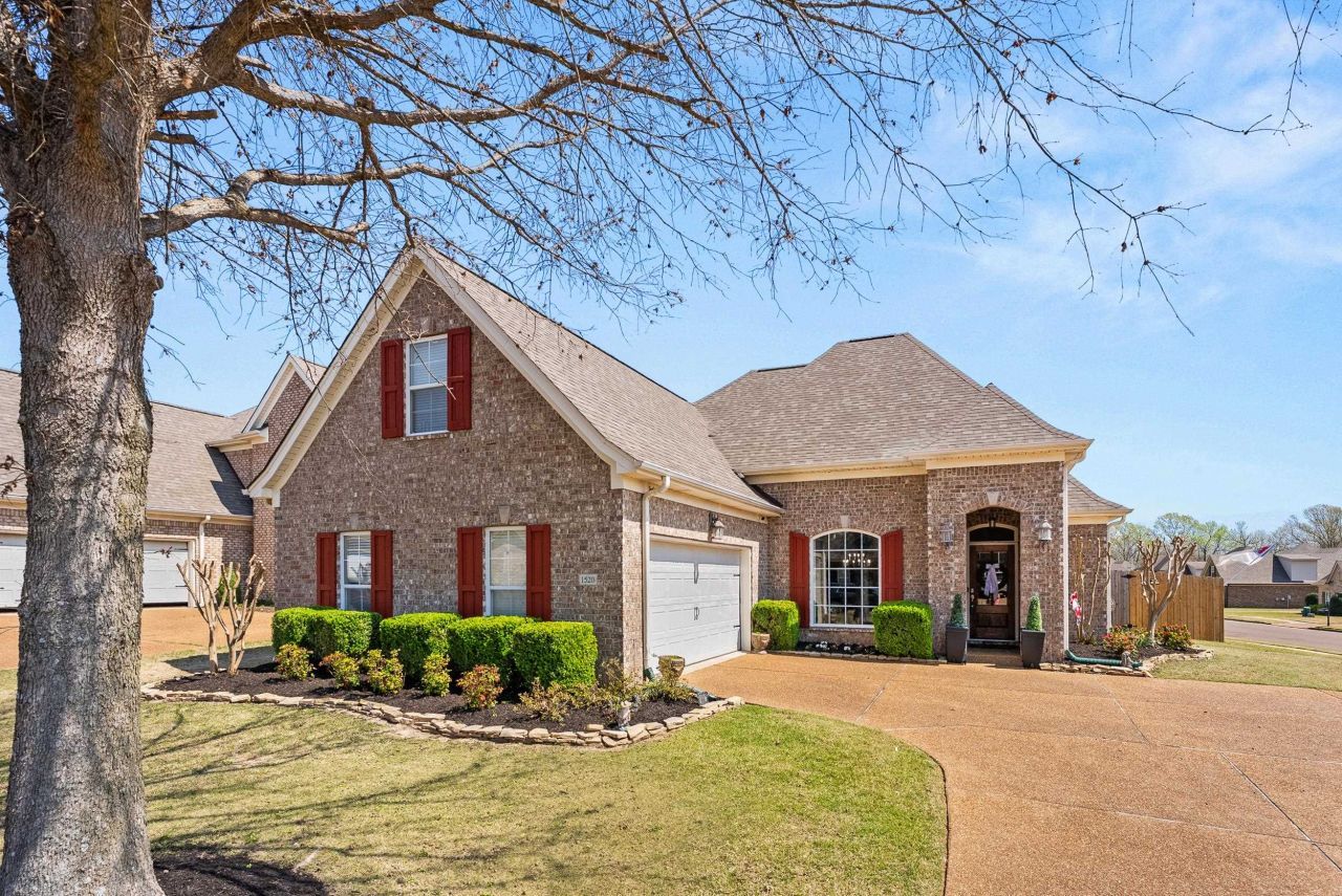 1520 W Notting Hill Cv, Hernando, MS 38632 Main Photo