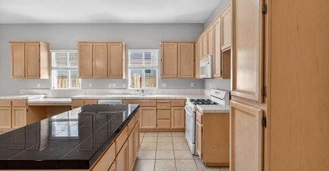 9795 W Taron Dr, Elk Grove, CA 95757 Photo