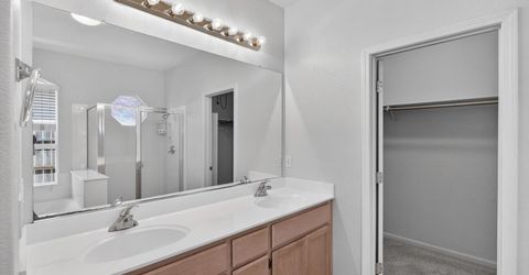 9795 W Taron Dr, Elk Grove, CA 95757 Photo