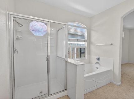 9795 W Taron Dr, Elk Grove, CA 95757 Photo