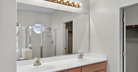 9795 W Taron Dr, Elk Grove, CA 95757 Photo