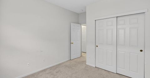 9795 W Taron Dr, Elk Grove, CA 95757 Photo