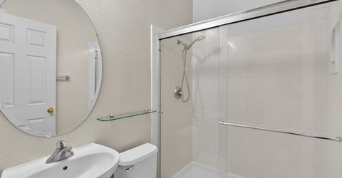 9795 W Taron Dr, Elk Grove, CA 95757 Photo