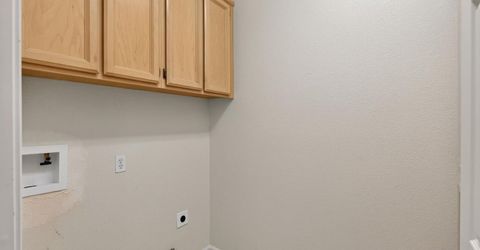 9795 W Taron Dr, Elk Grove, CA 95757 Photo