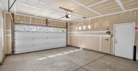 9795 W Taron Dr, Elk Grove, CA 95757 Photo