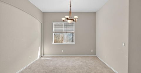 9795 W Taron Dr, Elk Grove, CA 95757 Photo