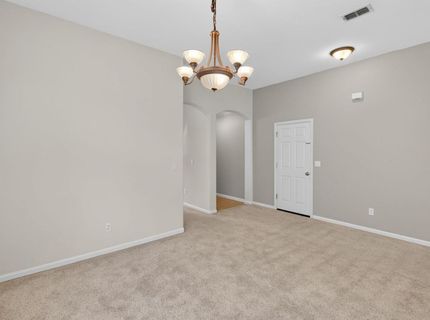 9795 W Taron Dr, Elk Grove, CA 95757 Photo