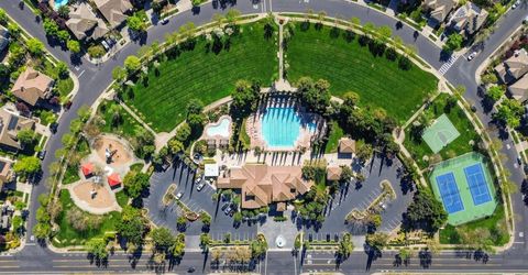 9795 W Taron Dr, Elk Grove, CA 95757 Photo