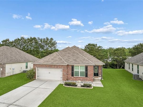 47543 HUTTON Cove, Robert, LA 70455
