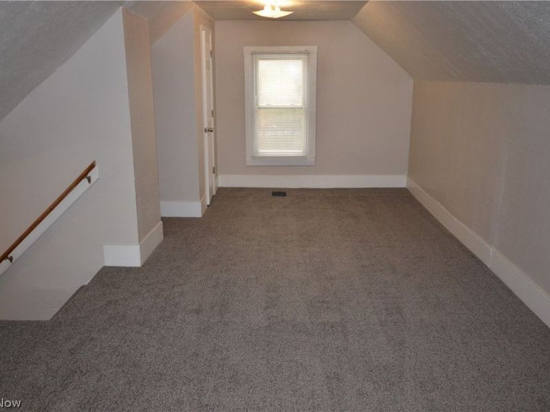 1064 Lane Street, Akron, OH 44307 Photo 31