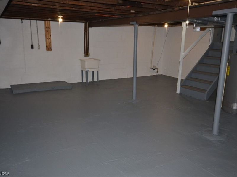 1064 Lane Street, Akron, OH 44307 Photo 32