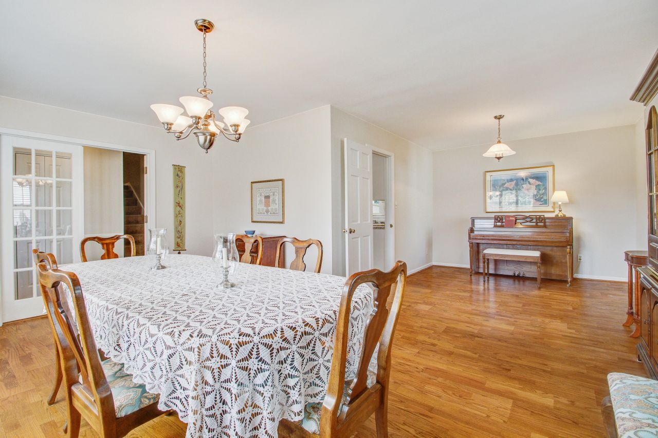 677 Pawley Road Photo 11