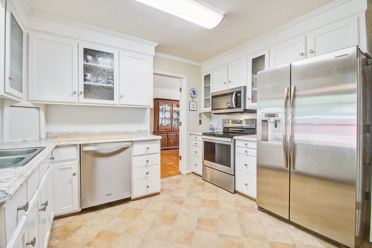 677 Pawley Road Photo 17