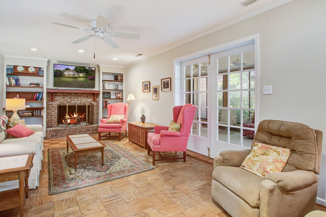 677 Pawley Road Photo 20