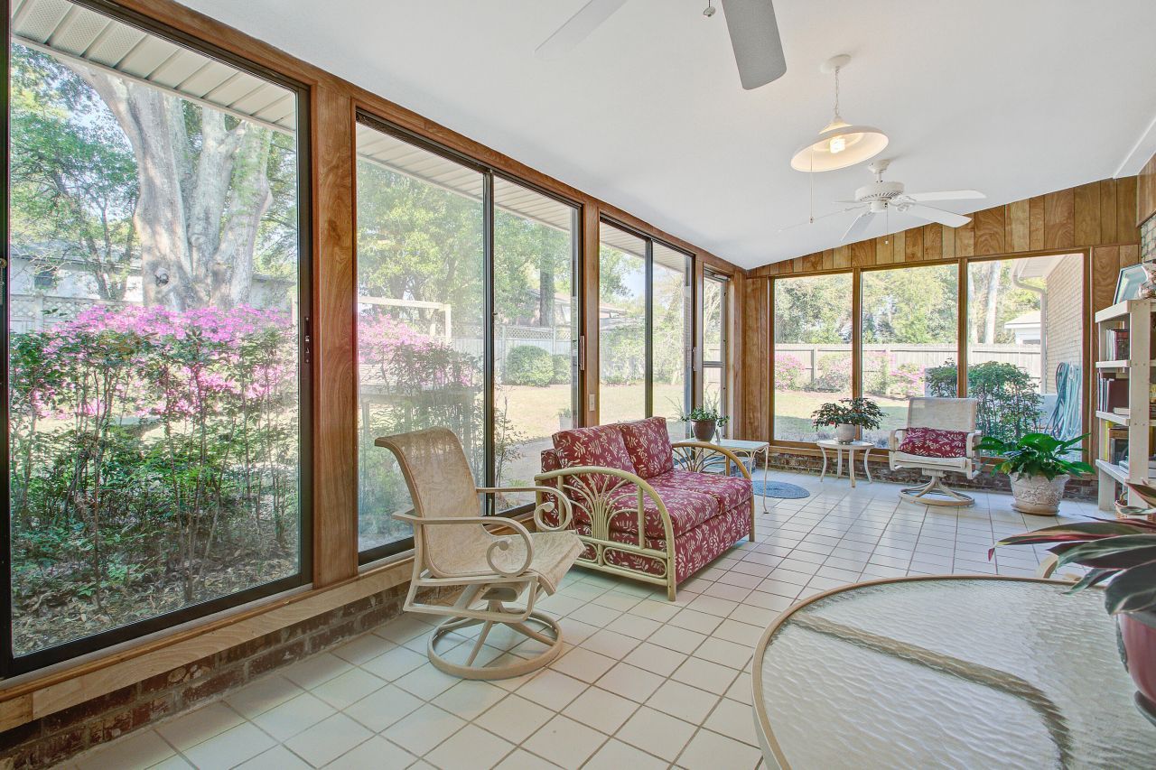 677 Pawley Road Photo 24