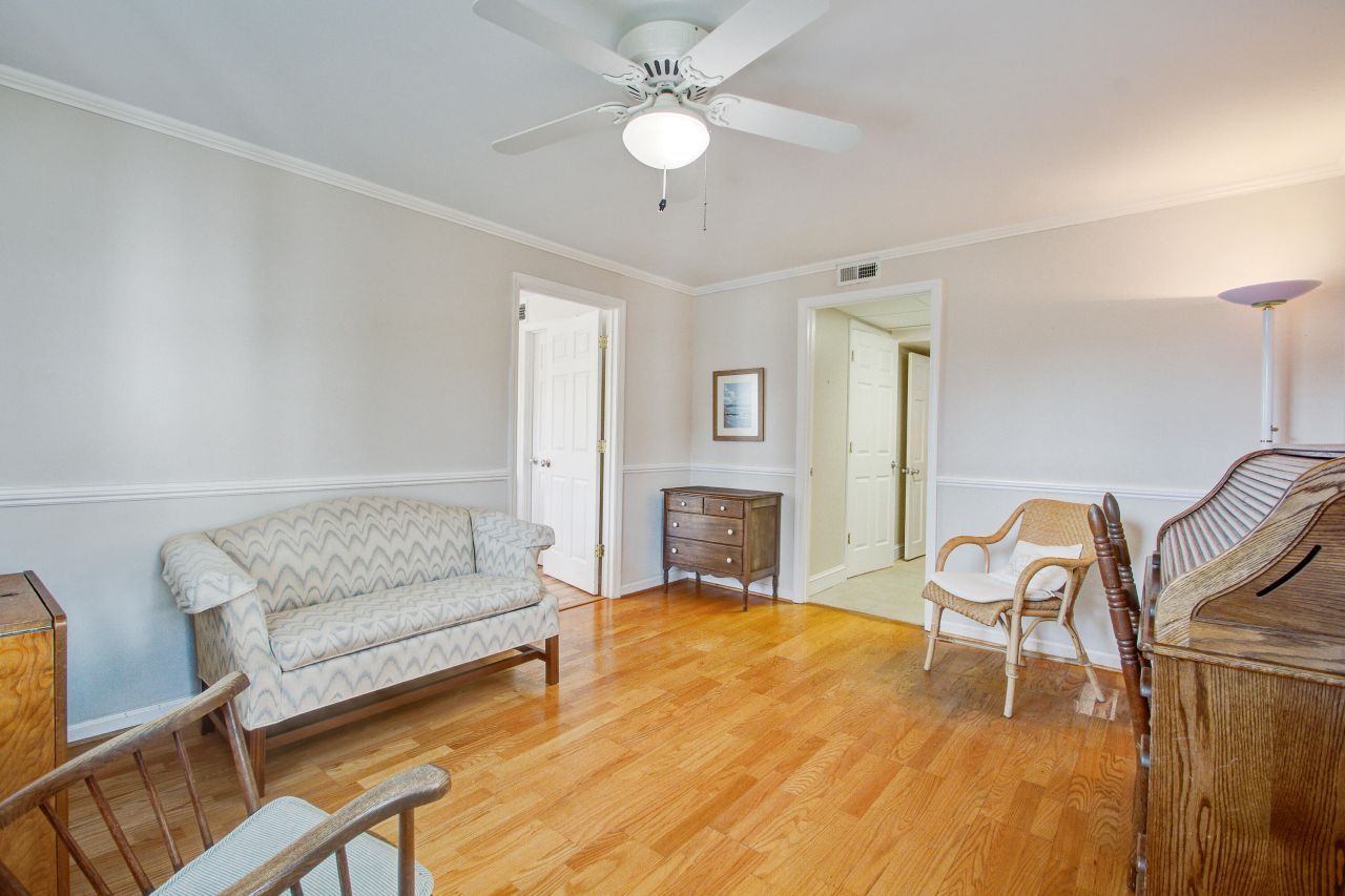 677 Pawley Road Photo 30