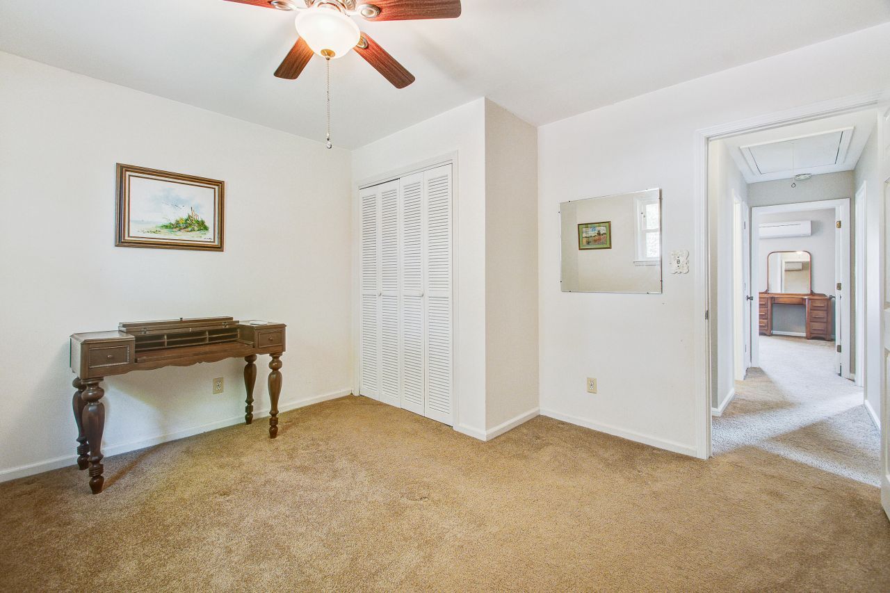 677 Pawley Road Photo 36