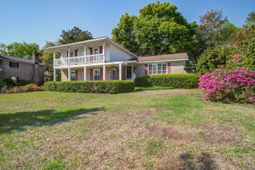 677 Pawley Road photo 4