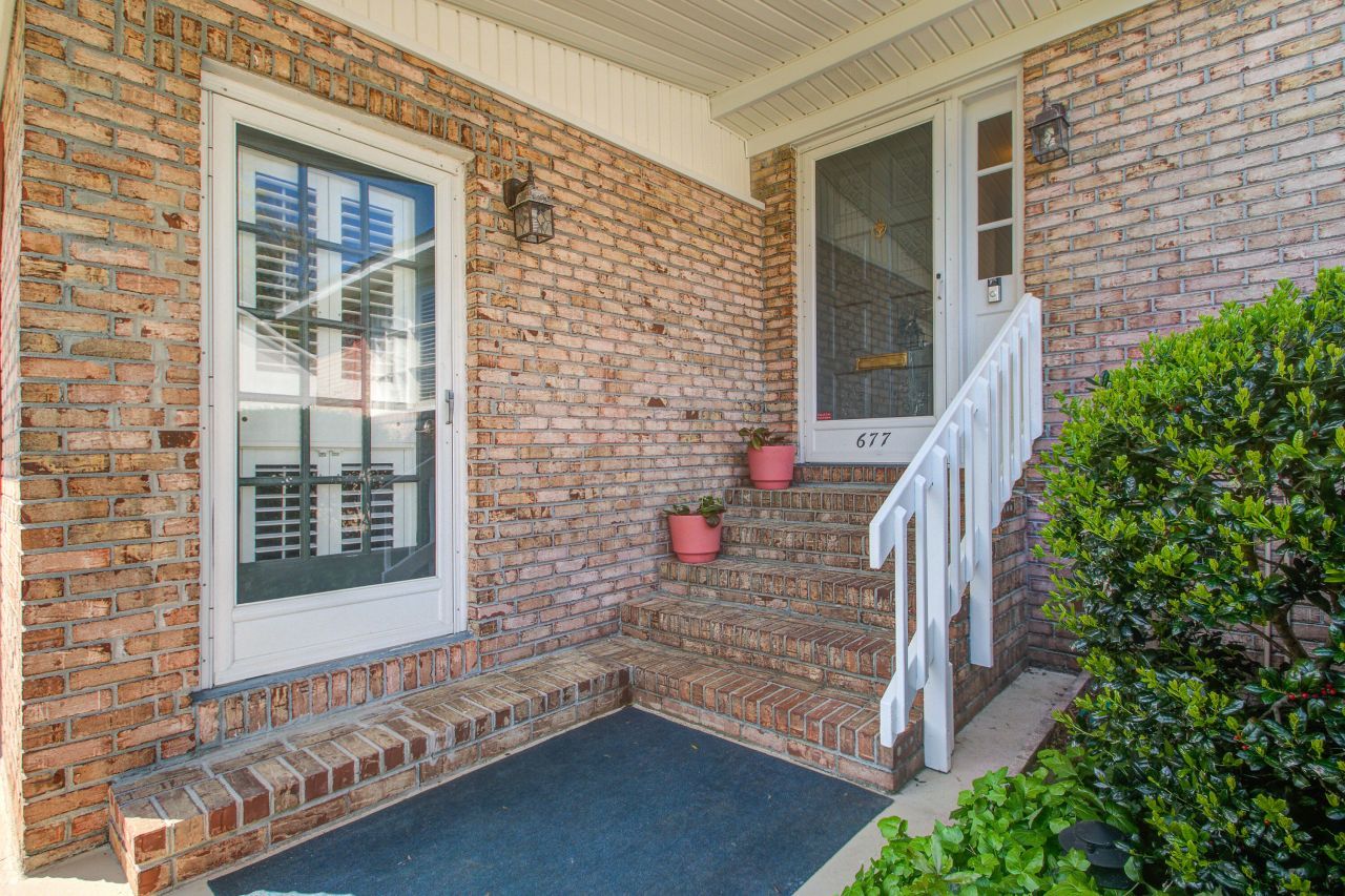 677 Pawley Road Photo 8