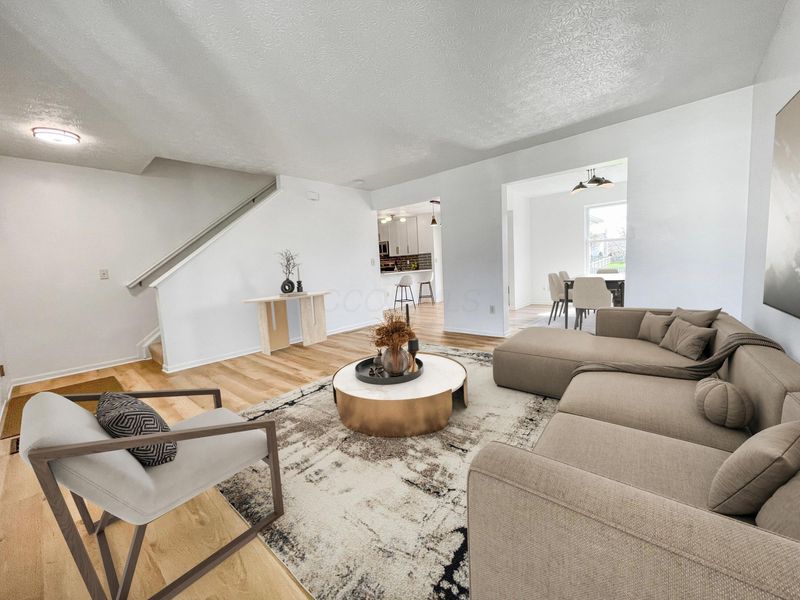 617 Keltonhurst Drive, Pataskala, OH 43062 Photo 11