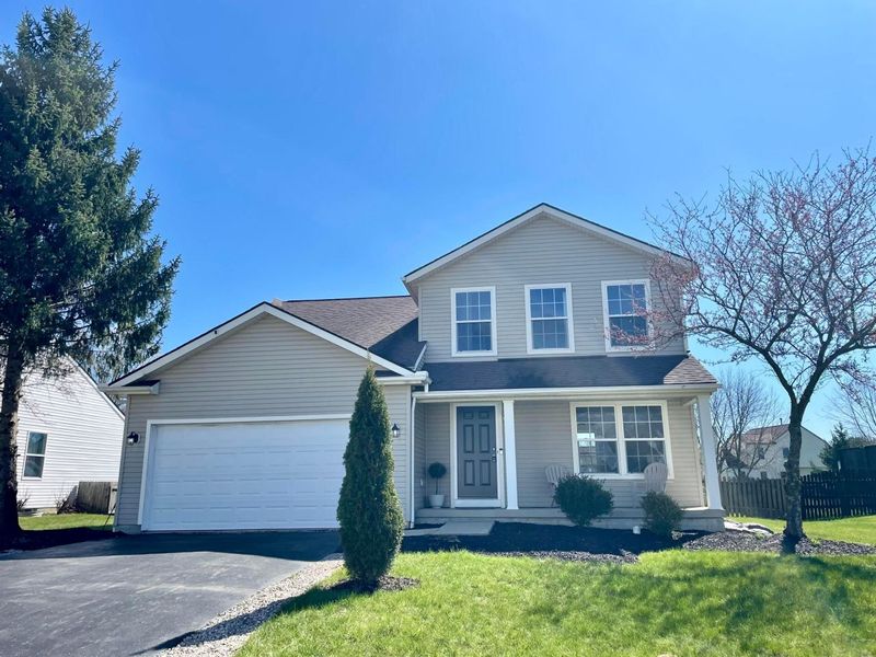 617 Keltonhurst Drive, Pataskala, OH 43062 Photo 2