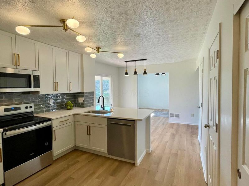 617 Keltonhurst Drive, Pataskala, OH 43062 Photo 22