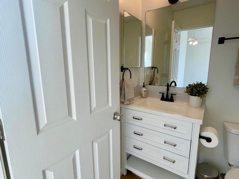 617 Keltonhurst Drive, Pataskala, OH 43062 Photo 30