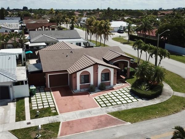 15182 SW 171st St, Miami, FL 33187