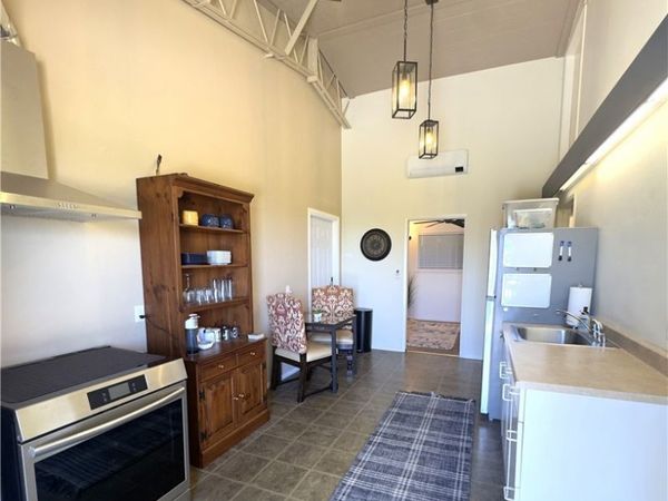 800 Lincoln Avenue, Templeton, CA 93465