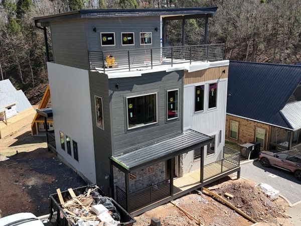 589 Warbonnet Way, Pigeon Forge, TN 37863