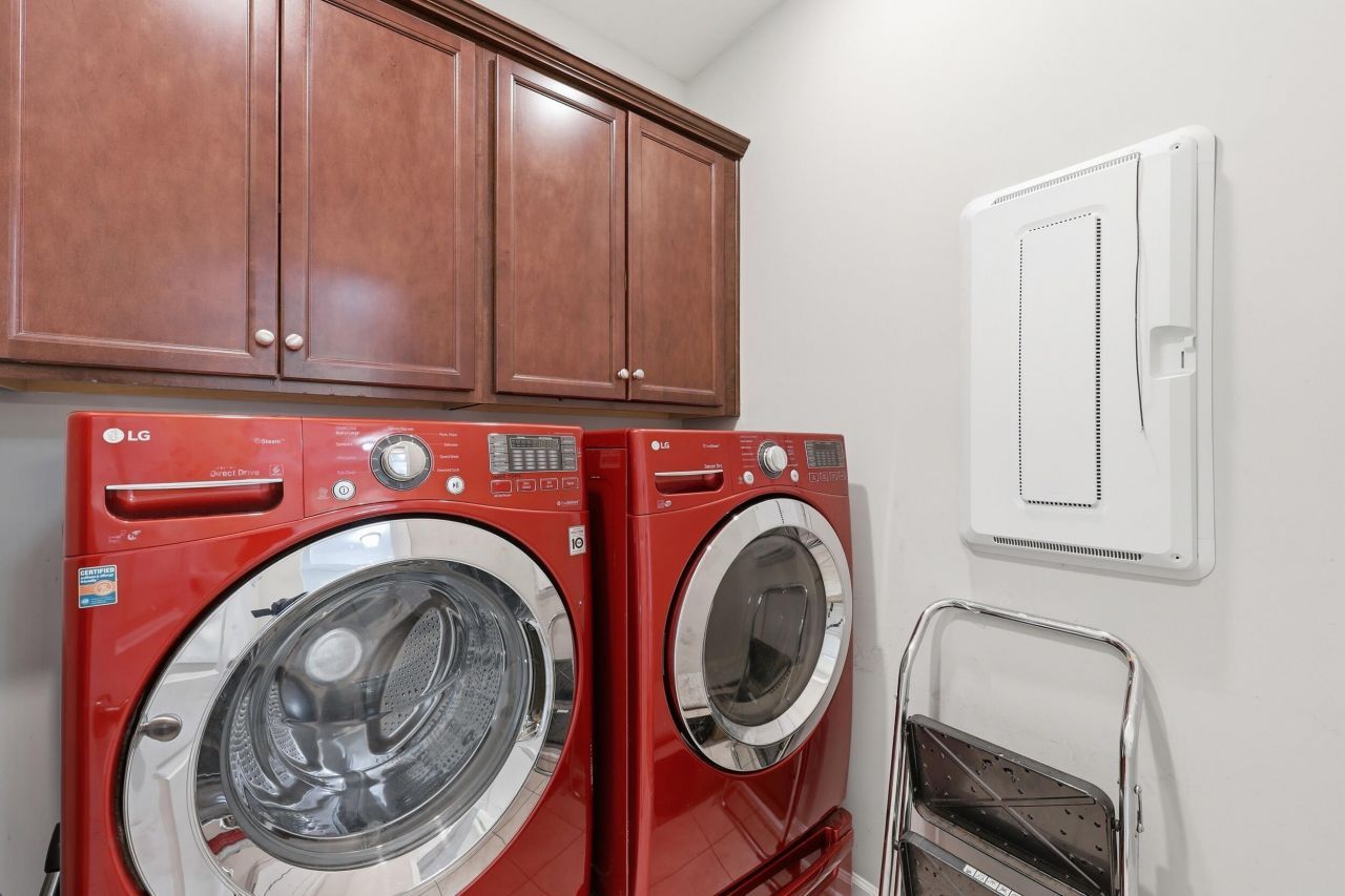 123 Lakelyn Road Photo 22