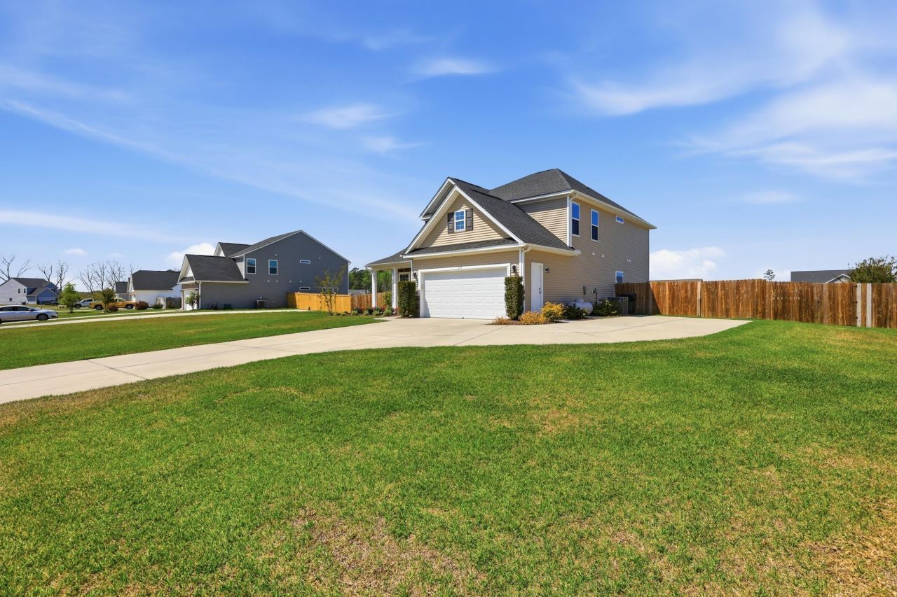 123 Lakelyn Road Photo 38