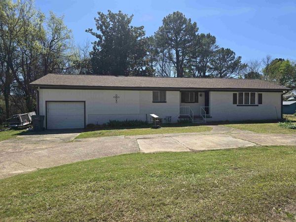 1800 White Drive , Batesville, AR 72501