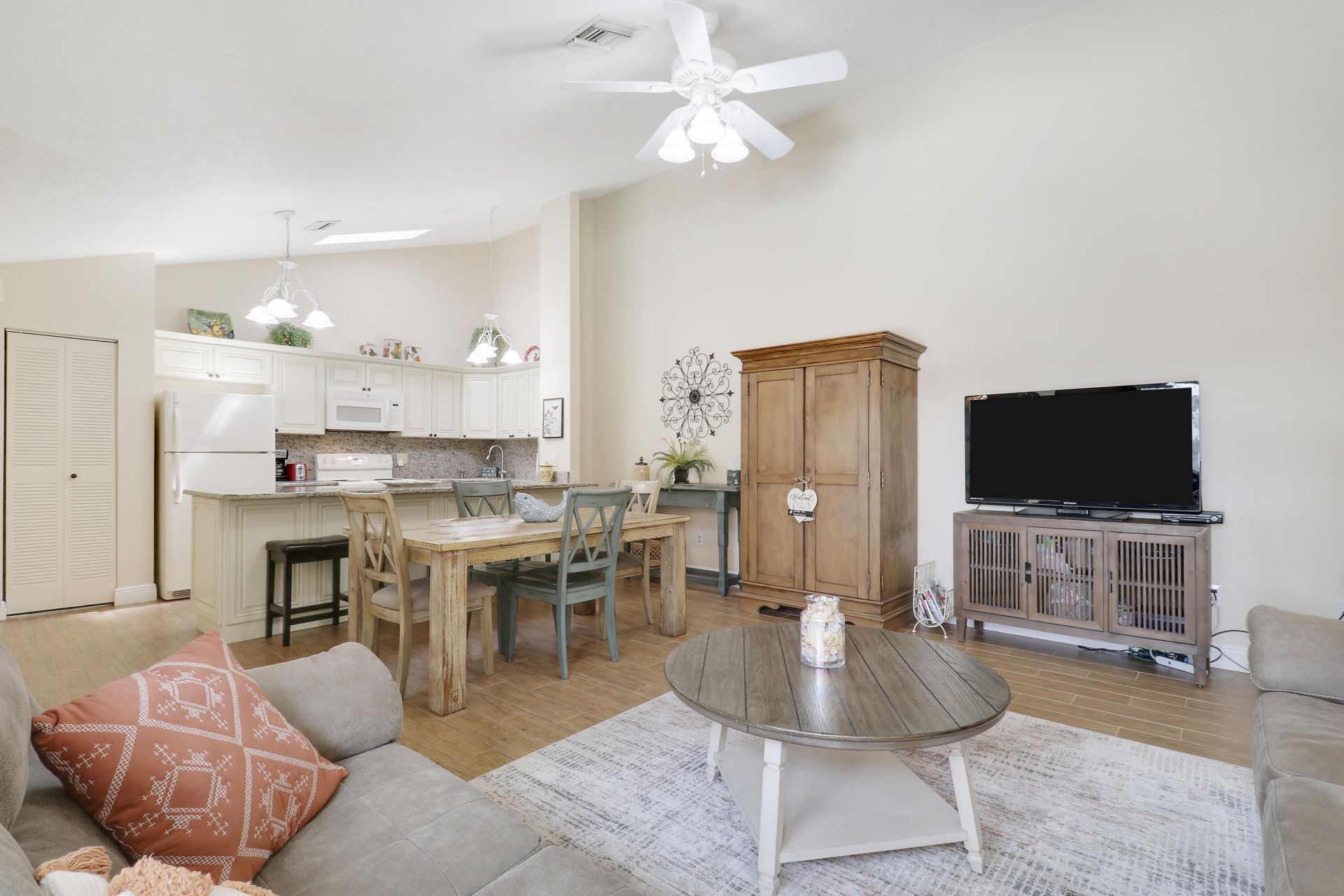 1801 S Us Highway 1, Unit 7c, Jupiter, FL 33477 Photo