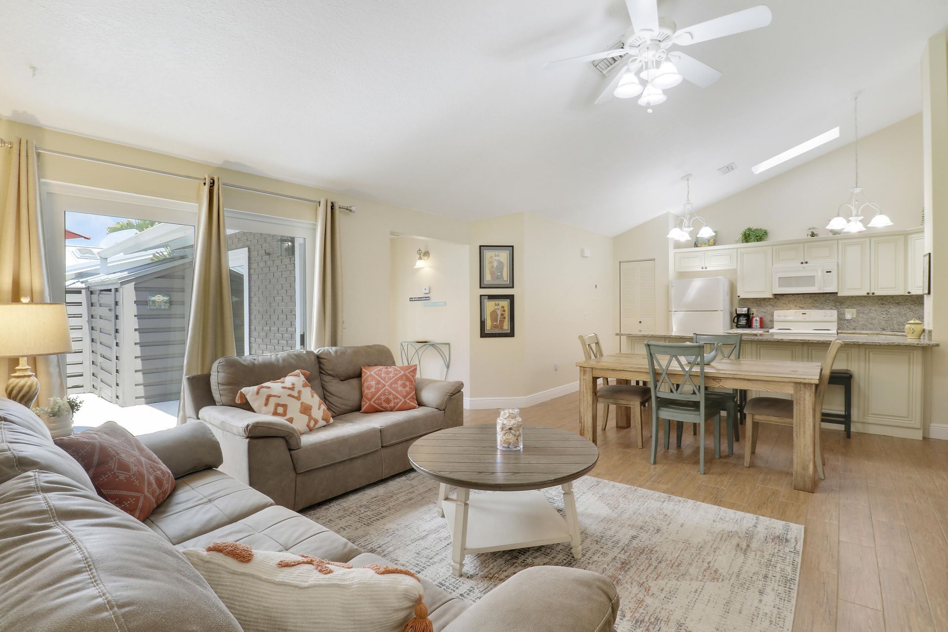 1801 S Us Highway 1, Unit 7c, Jupiter, FL 33477 Photo